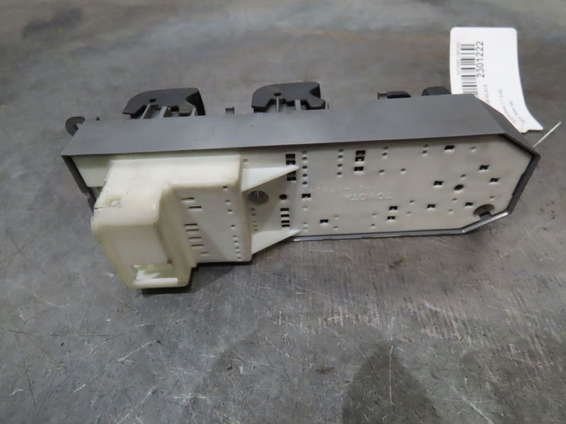 Commande lève-glace porte avant gauche Toyota RAV 4 III (_A3_) 2.2 d 4wd (ala30_) (2006-2012)