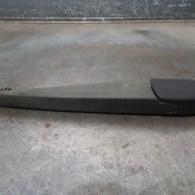 Bras essuie-glace arrière Toyota RAV 4 III (_A3_) 2.2 d 4wd (ala30_) (2006-2012)