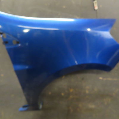 Aile avant droite Renault CLIO III (BR0-1, CR0-1) 1.4 16v (2005-2012)