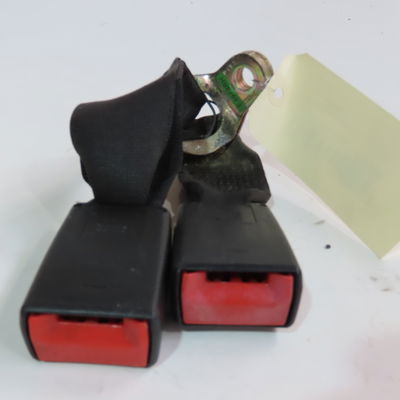 Ancrage ceinture arrière droit Bmw 3 Touring (E46) 320 d (2000-2001)