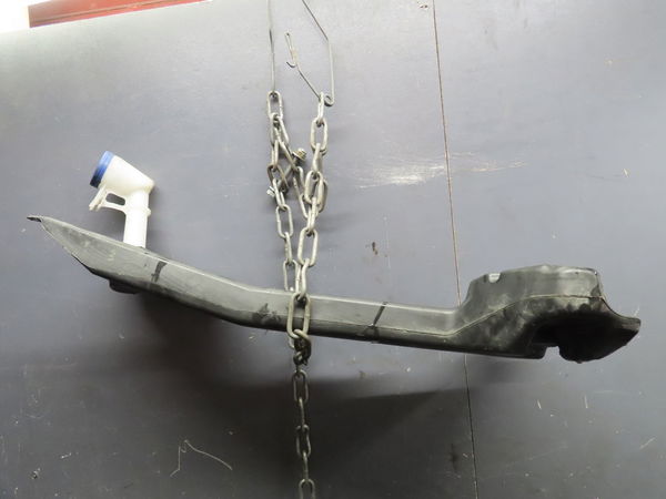 Reservoir lave-glace avant Citroën C4 GRAND PICASSO II (DA_, DE_) 1.6 bluehdi 120 (2014)
