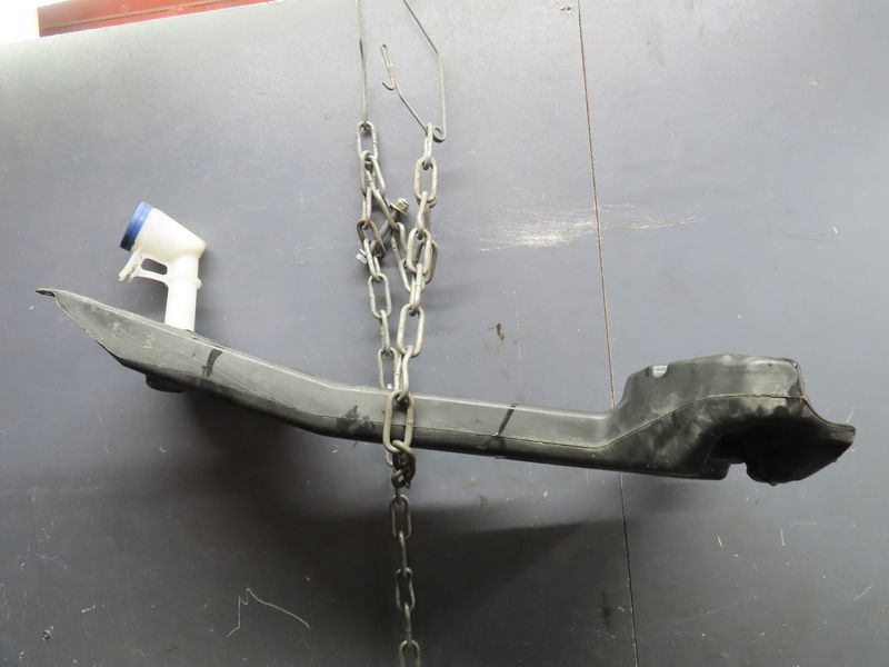 Reservoir lave-glace avant Citroën C4 GRAND PICASSO II (DA_, DE_) 1.6 bluehdi 120 (2014)