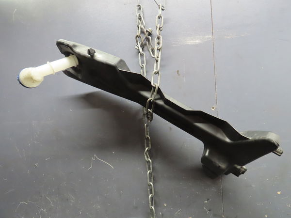 Reservoir lave-glace avant Citroën C4 GRAND PICASSO II (DA_, DE_) 1.6 bluehdi 120 (2014)