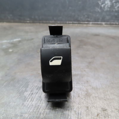 Commande leve-glace porte arrière droite Citroën C5 III (RD_) 2.0 hdi 165 (2009)