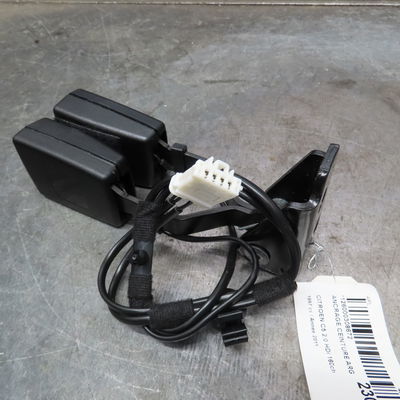 Ancrage ceinture arrière gauche Citroën C5 III (RD_) 2.0 hdi 165 (2009)