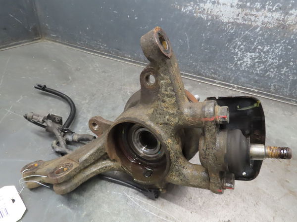 Moyeu avd Kia CEE'D 3-5 portes (ED) 1.6 crdi 115 (2006-2012)