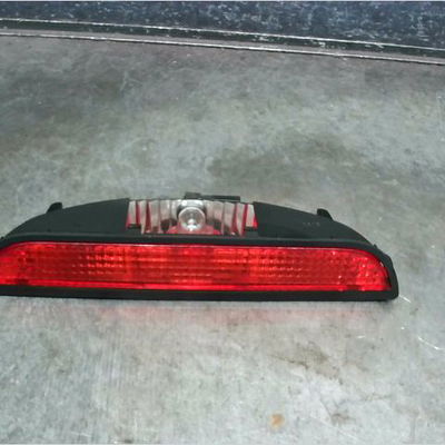 Feux stop supplementaire Dacia SANDERO II Tce 90 (b8m1, b8ma) (2012) 5 portes