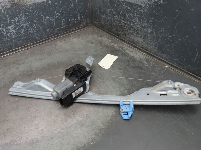 Mecanismemoteur leve-glace avg Renault MODUS - GRAND MODUS (F-JP0_) 1.2 (jp0c, jp0k, fp0c, fp0k, fp0p, jp0p, jp0t) (2004) 5 port