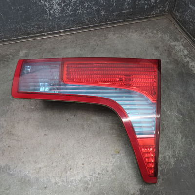 Feu arrière intérieur droit Citroën C5 II (RC_) 2.0 hdi (rcrhrh) (2004-2008) 5 portes