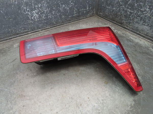 Feu arrière intérieur droit Citroën C5 II (RC_) 2.0 hdi (rcrhrh) (2004-2008) 5 portes