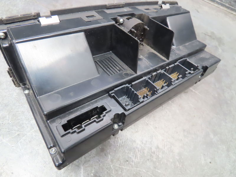 Commande de chauffage AUDI A8