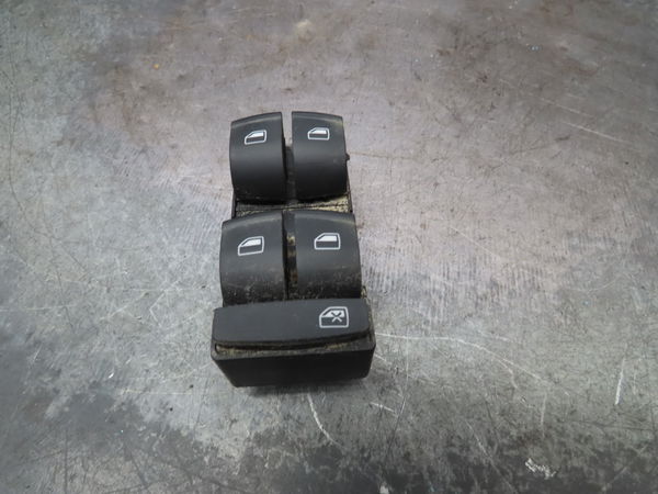 Commande lève-glace porte avant gauche AUDI A8
