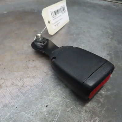 Ancrage ceinture arrière droit MITSUBISHI OUTLANDER