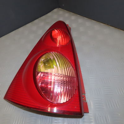 Feu arrière gauche PEUGEOT 107