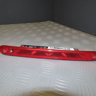 Feux stop supplementaire PEUGEOT 107