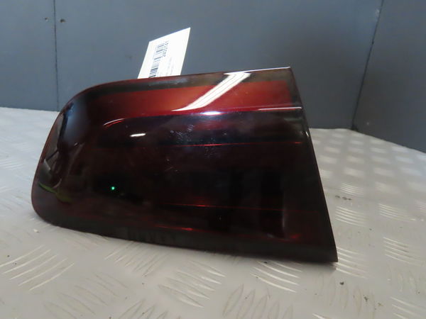 Feu arrière interieur gauche BMW SERIE 1
