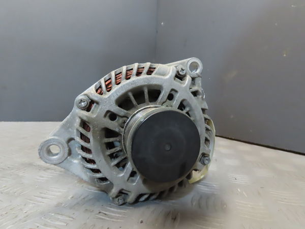 Alternateur NISSAN NP300