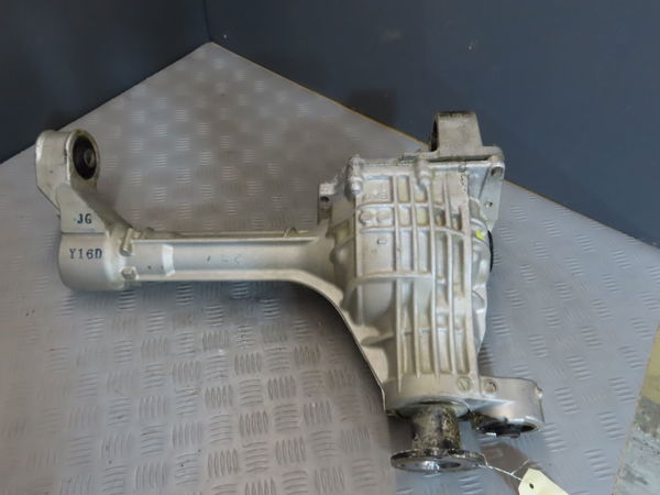 Pont avant NISSAN NP300