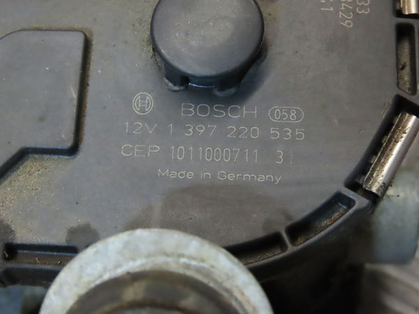 Moteur essuie-glace av droit SEAT ALTEA