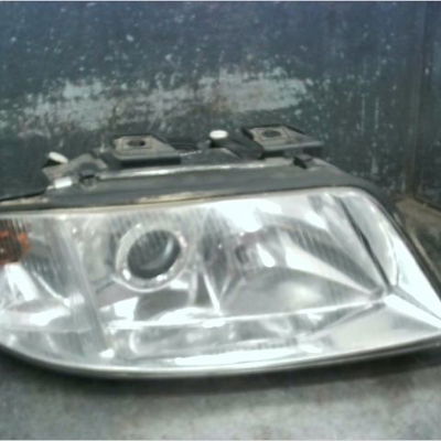 Phare droit AUDI A6