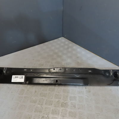 Traverse supérieure armature avant MERCEDES CLASSE C