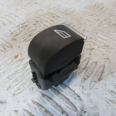 Commande leve-glace porte arrière gauche FORD FOCUS