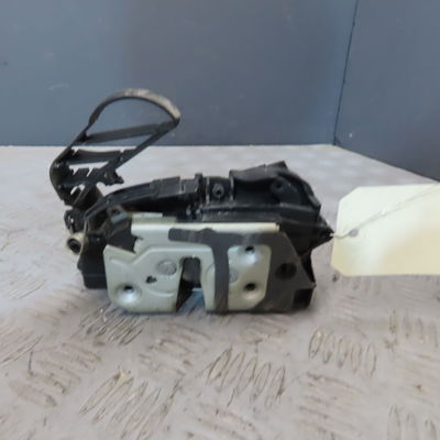 Serrure porte avg FORD FOCUS