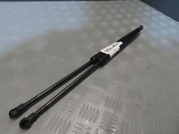 Verin gauche hayon BMW SERIE 1