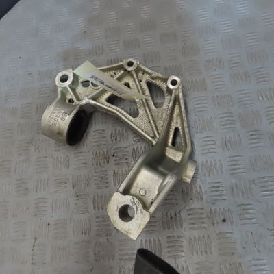 Support triangle inferieur avd VOLKSWAGEN POLO