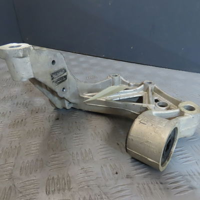 Support triangle inferieur avg VOLKSWAGEN POLO
