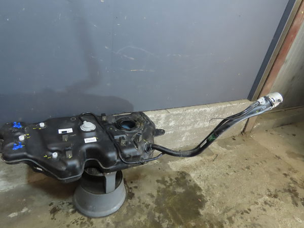 Reservoir carburant RENAULT ARKANA