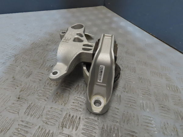 Support moteur RENAULT ARKANA