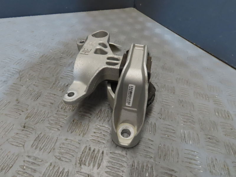 Support moteur RENAULT ARKANA