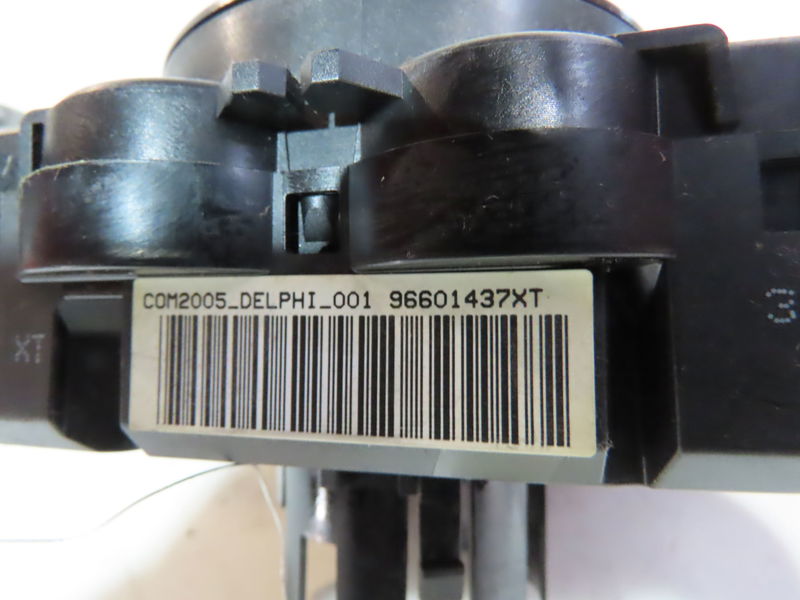 Bloc commodos Citroën C3 I (FC_, FN_) 1.4 hdi (2003-2011) 5 portes