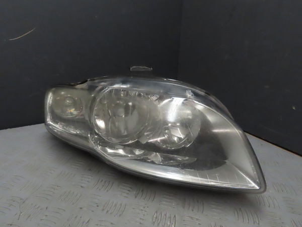 Phare droit AUDI A4