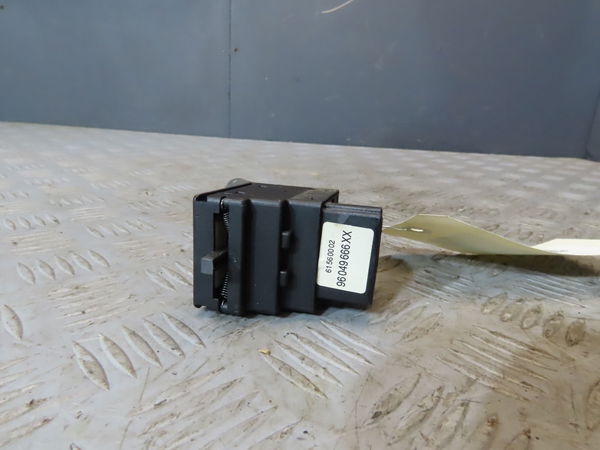 Commande clignotant PEUGEOT 106