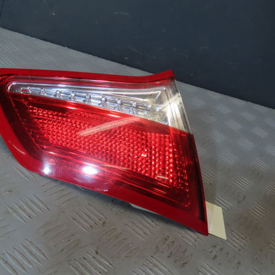 Feu arrière interieur gauche CITROEN C4