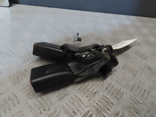 Ancrage ceinture arrière gauche RENAULT ARKANA