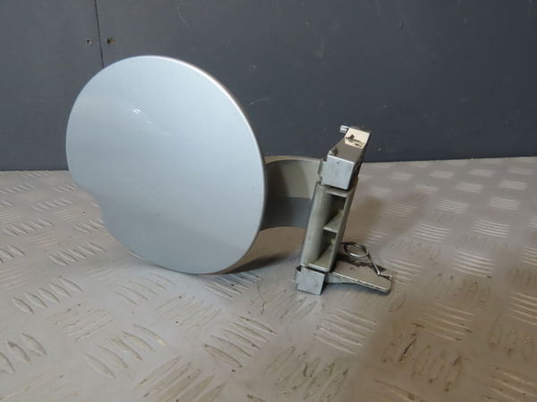 Portillon carburant aile ard PEUGEOT 307 SW