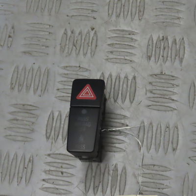 Bouton de warning SUZUKI SWIFT