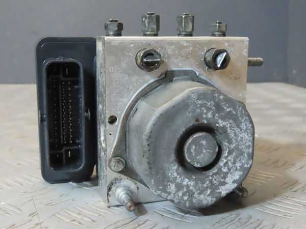 Unité hydraulique abs SUZUKI SWIFT
