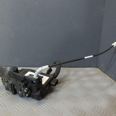 Serrure porte avd PEUGEOT 308