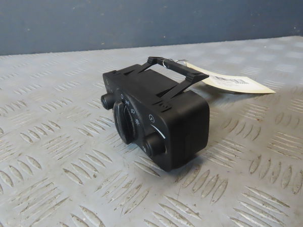 Commande eclairage FORD C-MAX
