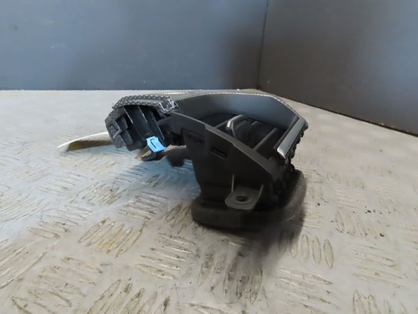 Bouton de demarrage start-stop RENAULT ARKANA