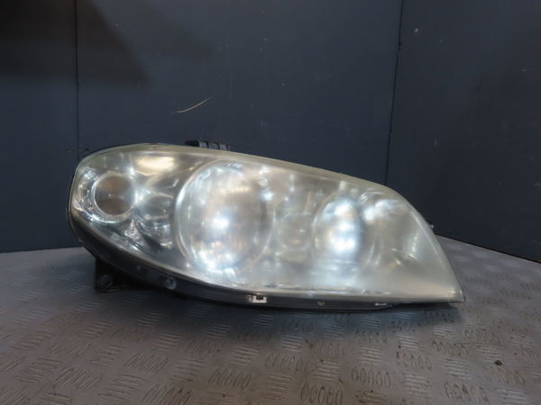 Phare droit FIAT PUNTO