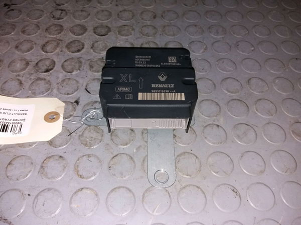 Boitier pyrotechnique Renault CLIO IV (BH_) 1.5 dci 90 (2012) 5 portes