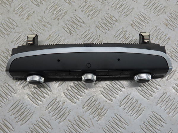 Commande de chauffage Audi A3 (8V1, 8VK) S3 quattro (2013-2014)