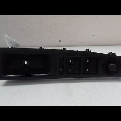 Commande lève-glace porte avant gauche Chevrolet CRUZE 3-5 portes (J305) 1.7 d (2012-2015)
