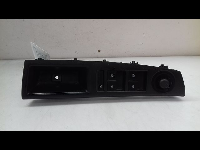 Commande lève-glace porte avant gauche Chevrolet CRUZE 3-5 portes (J305) 1.7 d (2012-2015)