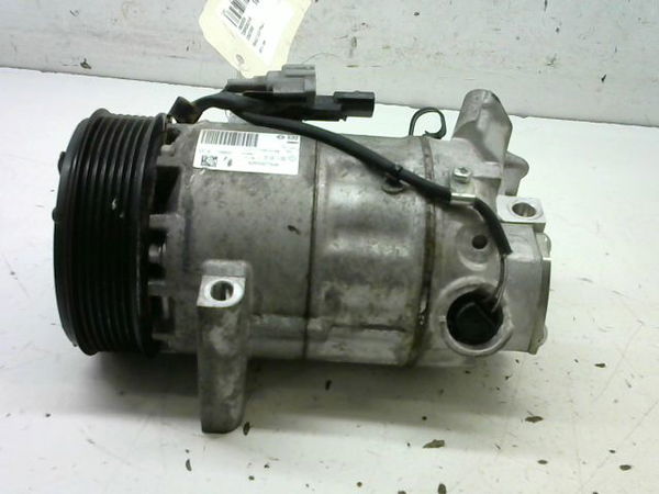 Compresseur air conditionne Renault CLIO IV (BH_) 0.9 tce 90 (2012) 5 portes